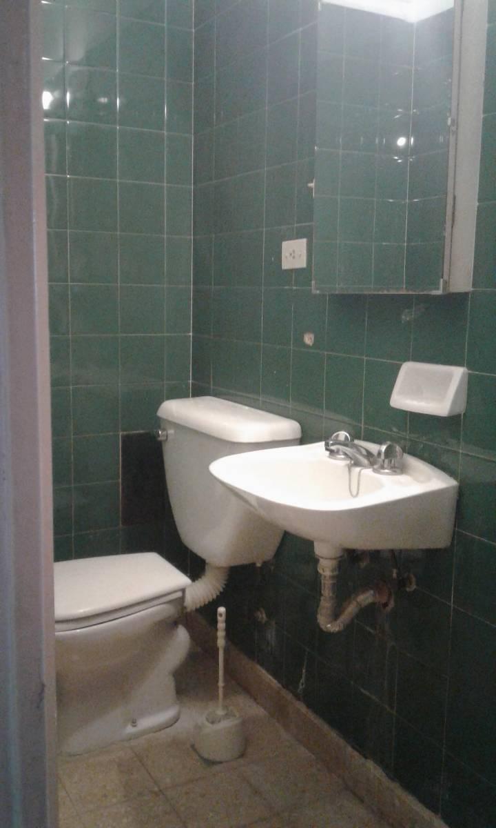 VENTA DEDEPARTAMENTO DE 4 AMBIENTES EN EDIFICIO DE 11 PISOS 4 DEPARTAMENTOS POR PISO ZONA COLEGIALES - 11