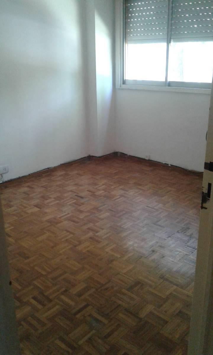 VENTA DEDEPARTAMENTO DE 4 AMBIENTES EN EDIFICIO DE 11 PISOS 4 DEPARTAMENTOS POR PISO ZONA COLEGIALES - 14