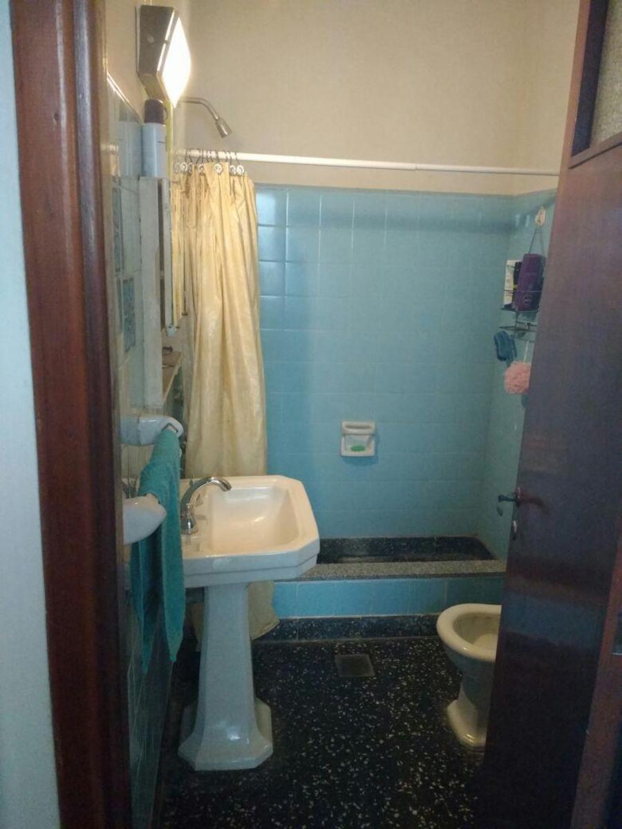 VENTA DE PH DE 2 AMBIENTES POR PASILLO C/PATIO Y TERRAZA MUY BUEN ESTADO ZONA VILLA LUGANO — foto 6