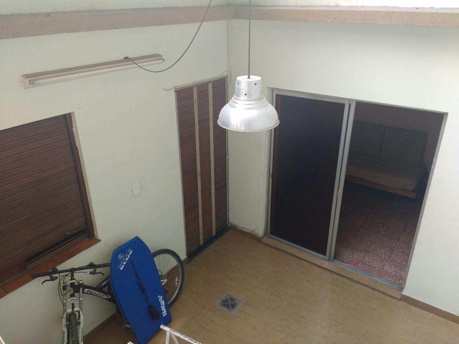 VENTA DE PH DE 2 AMBIENTES POR PASILLO C/PATIO Y TERRAZA MUY BUEN ESTADO ZONA VILLA LUGANO — foto 10
