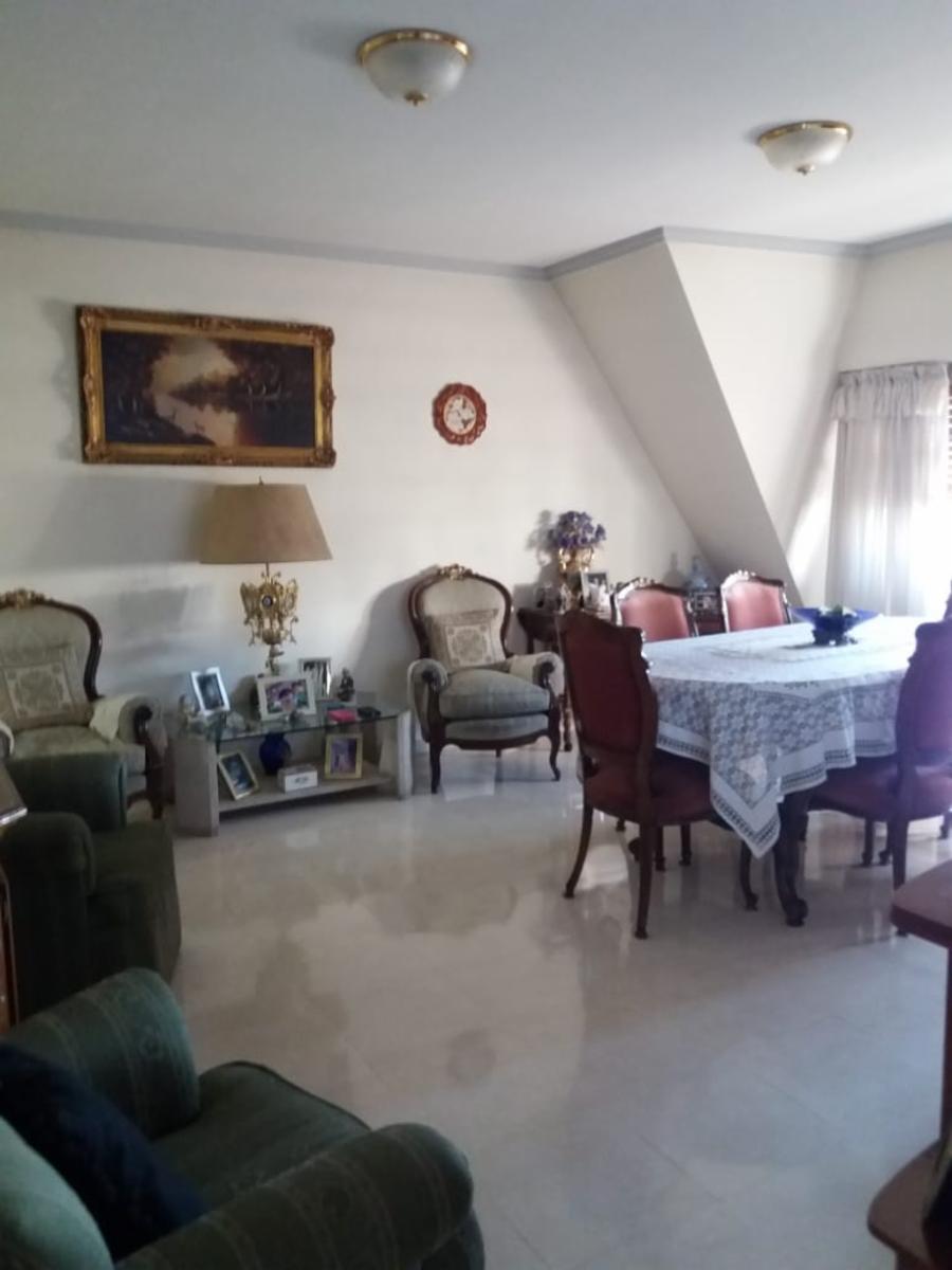 VENTA DE DEPARTAMENTO DE 3 AMBIENTES C/ TERRAZA PROPIA EN EXCELENTE ESTADO ZONA MATADEROS — foto 4