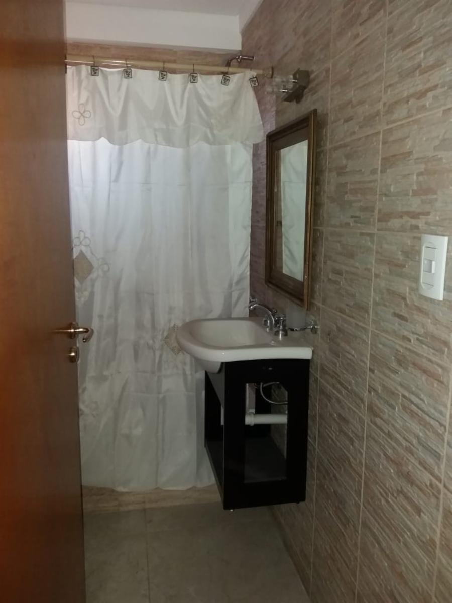 DEOCARE PROPIEDADES VENDE HERMOSO SEMIPISO DE 2 AMBIENTES AL FRENTE CON COCHERA ZONA LINIERS — foto 13