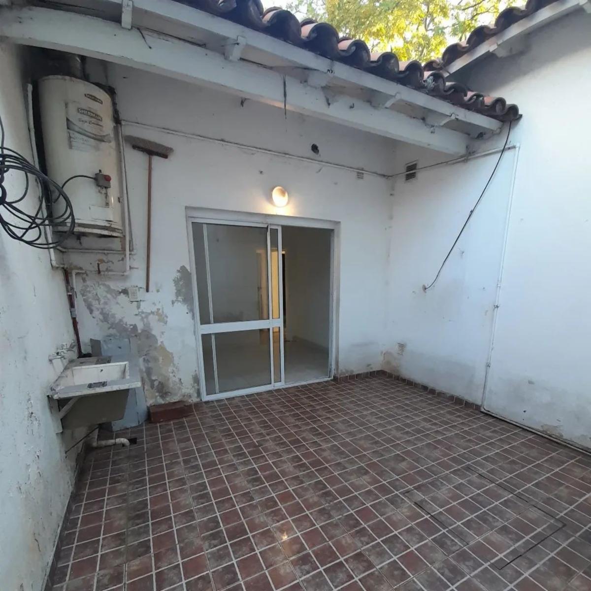 VENTA-CASA EN ESQUINA — foto 6