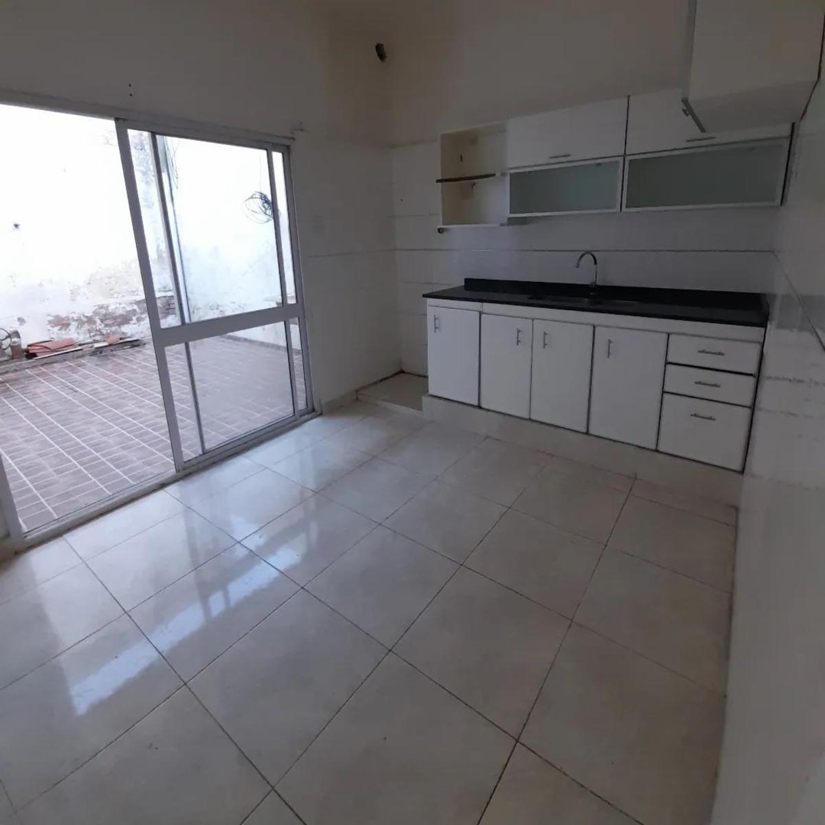 VENTA-CASA EN ESQUINA — foto 7