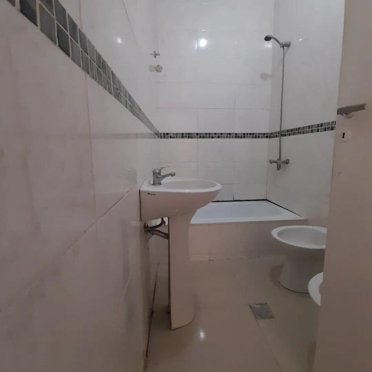 VENTA-CASA EN ESQUINA — foto 8