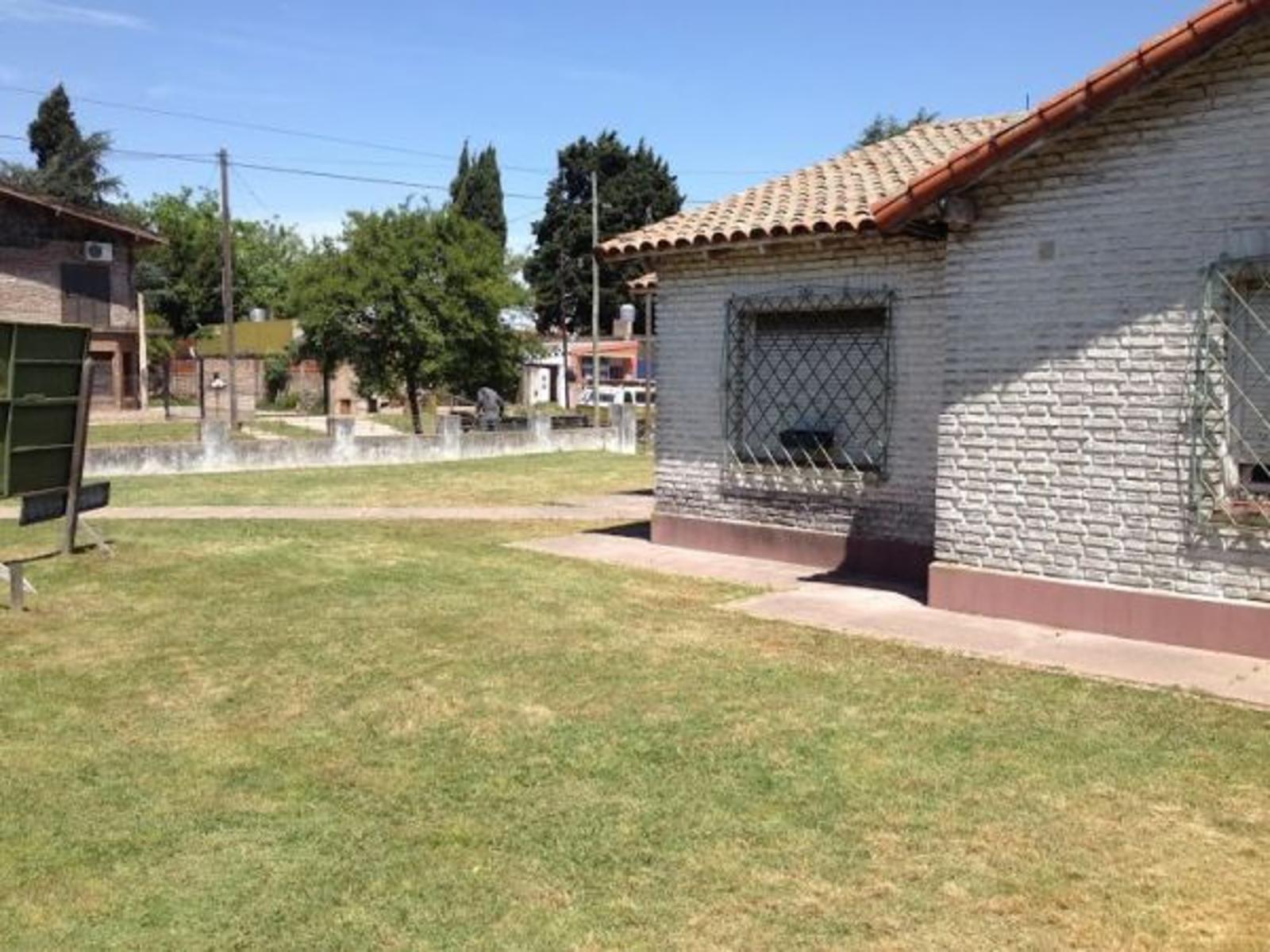 VENTA-CHALET PARA DOS FAMILIAS - 1
