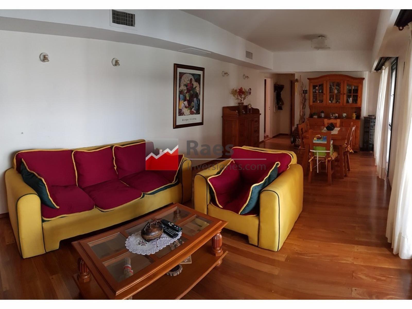 Departamento de categoría a pasos del bajo (Parque España). — foto 2