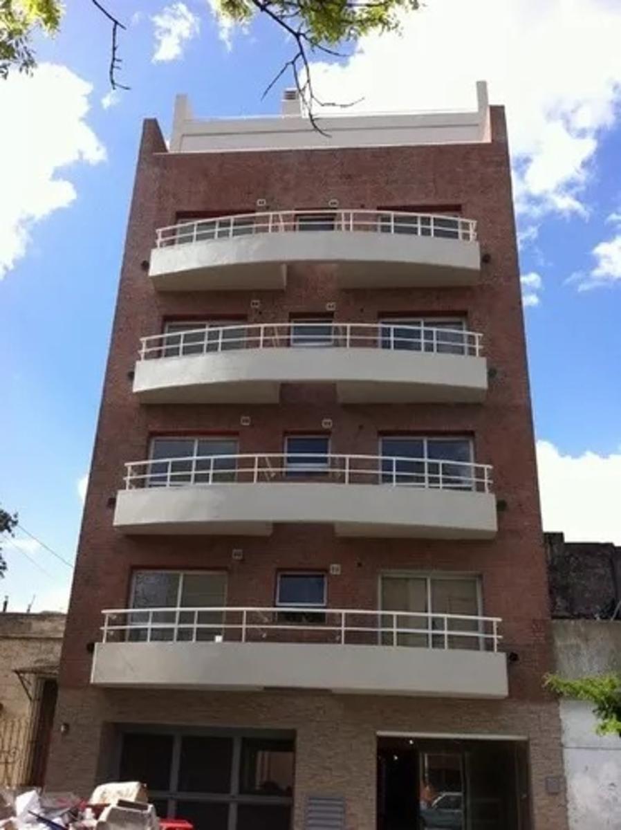 EXCELENTE MONOAMBIENTE — foto 7