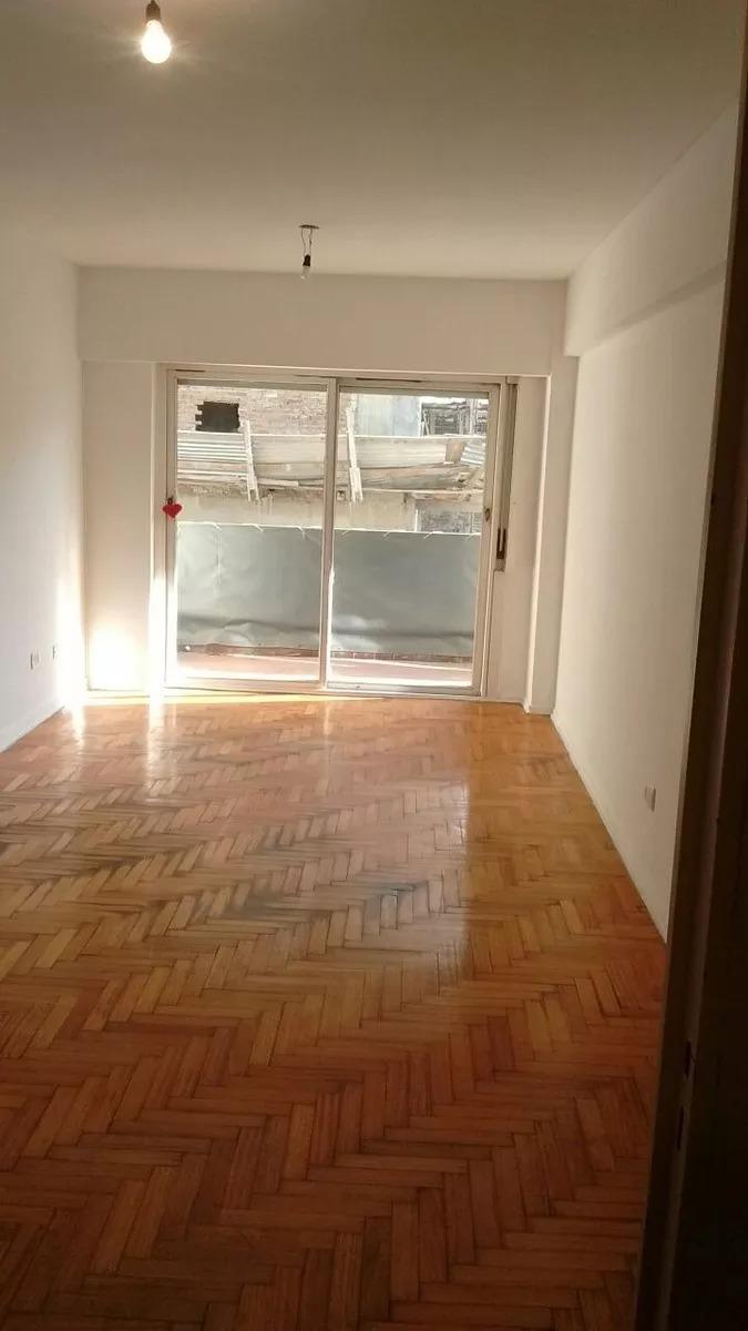 HERMOSO 3 AMBIENTES EN FLORES — foto 4