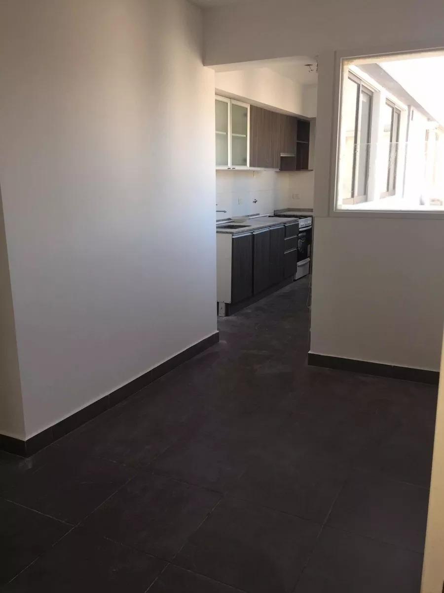 HERMOSO 4 AMBIENTES EN CABALLITO — foto 7