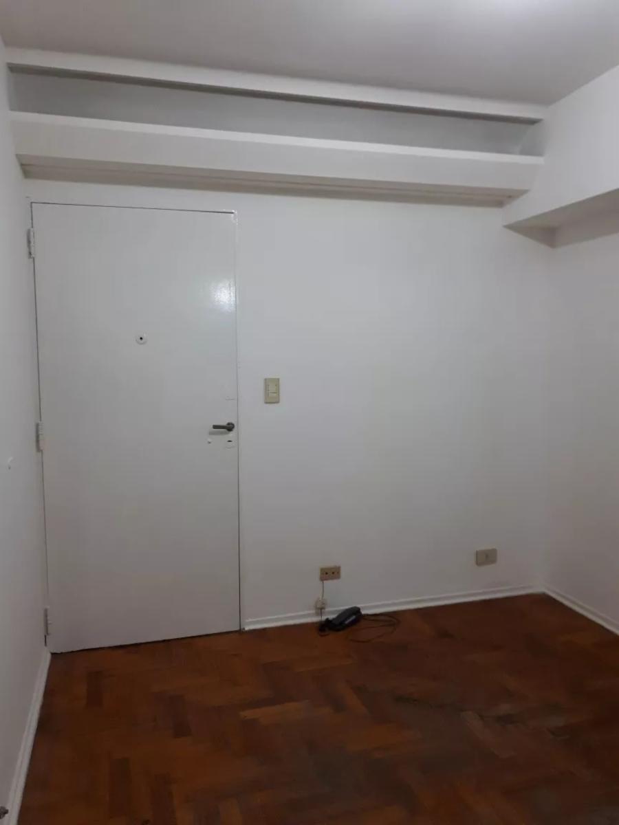 HERMOSO 2 AMBIENTES AE SUIPACHA AL 700