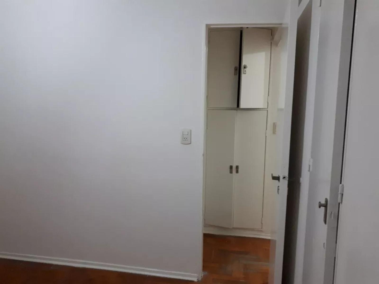 HERMOSO 2 AMBIENTES AE SUIPACHA AL 700 - 4