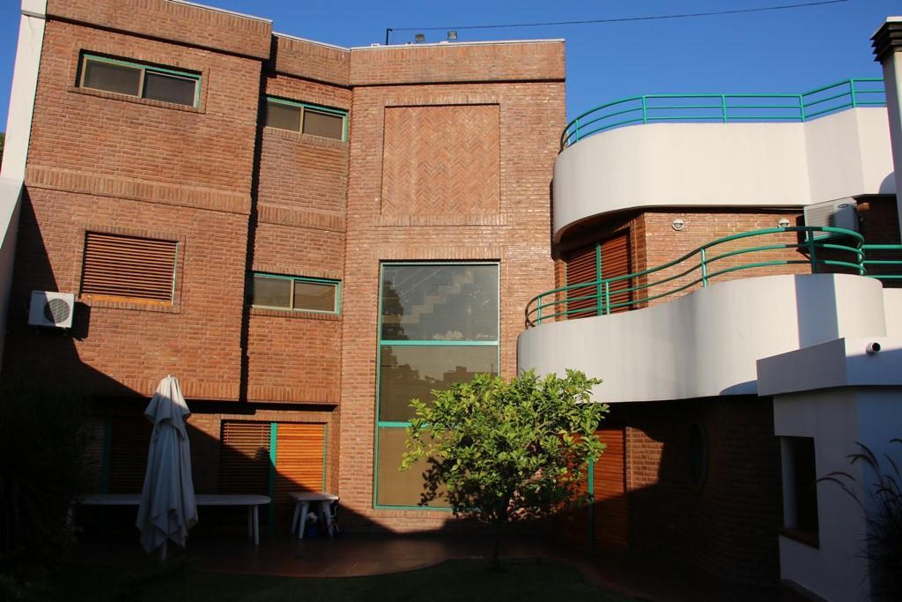 HERMOSA CASA EN PH IMPERDIBLE — foto 2