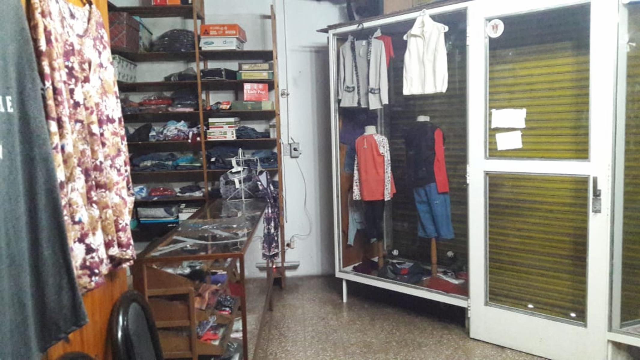Vendo hermosa propiedad en Villa Luzuriaga — foto 7