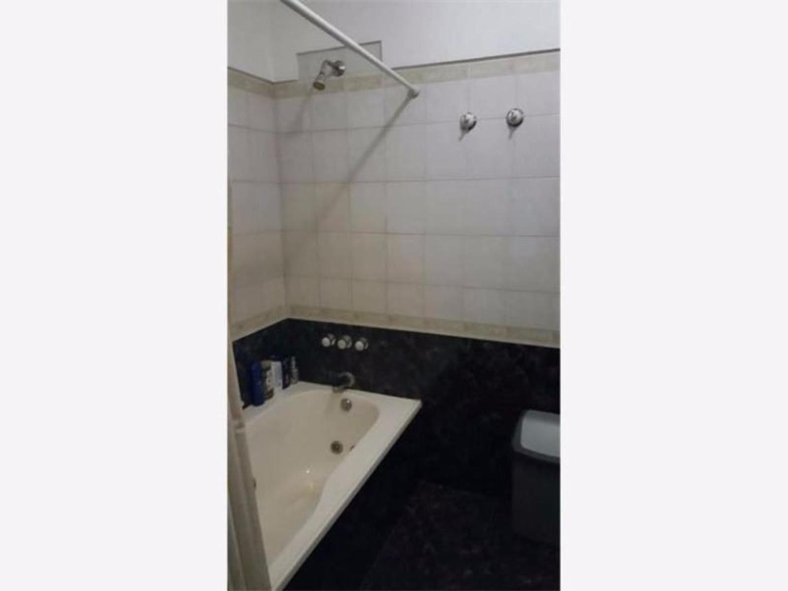 VENTA CHALET 4 AMB. HAEDO SUR EXCELENTE UBICACIÓN — foto 11