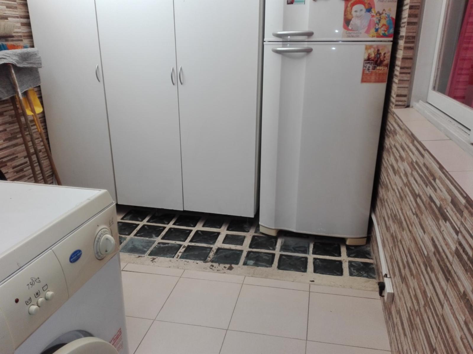 AMPLIO DPTO DE 3 AMB. AL FRENTE CON PATIO Y DOS BAÑOS — foto 7