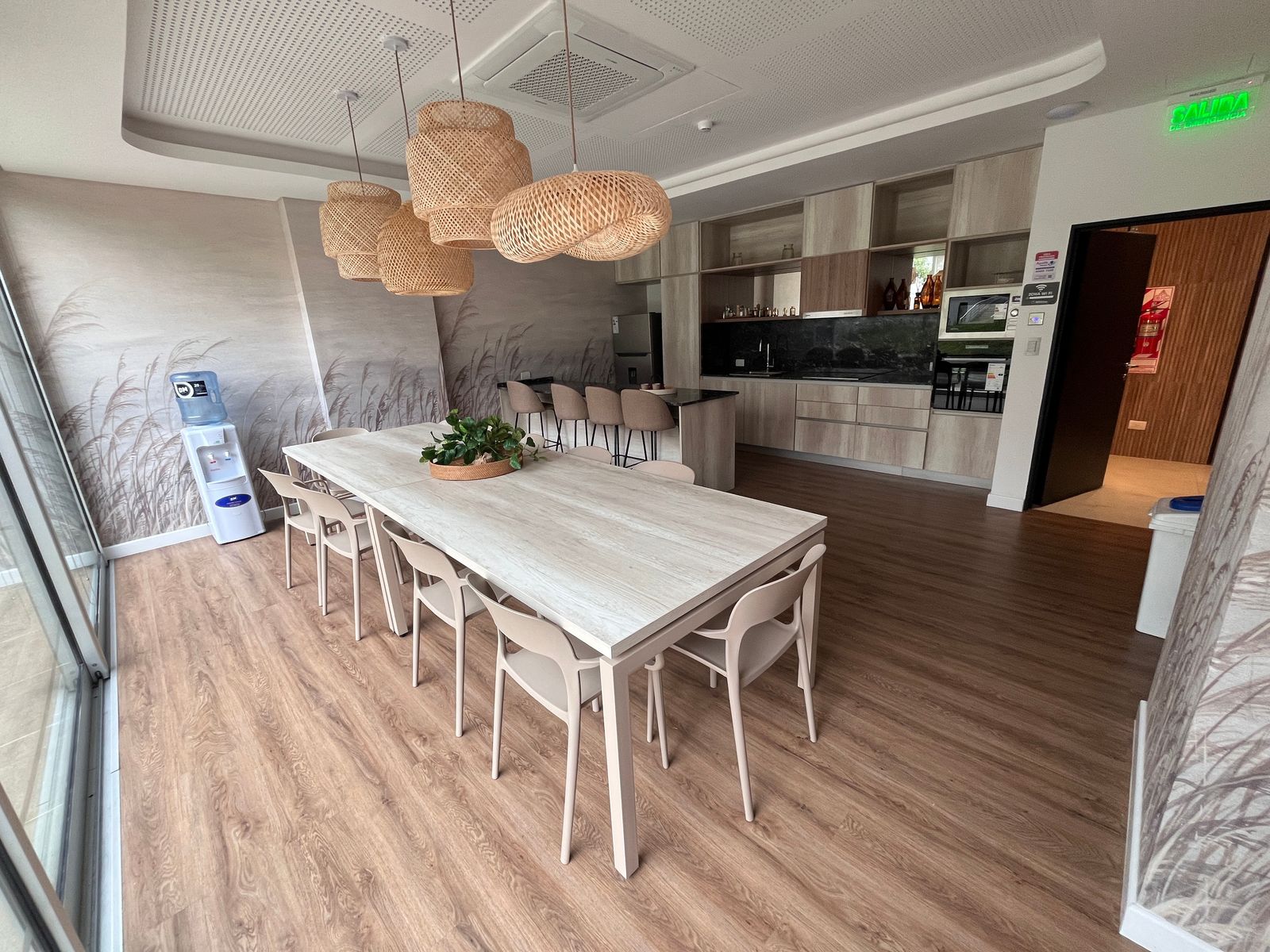 Mil Aires Monoambiente a estrenar con patio y parrilla - 19