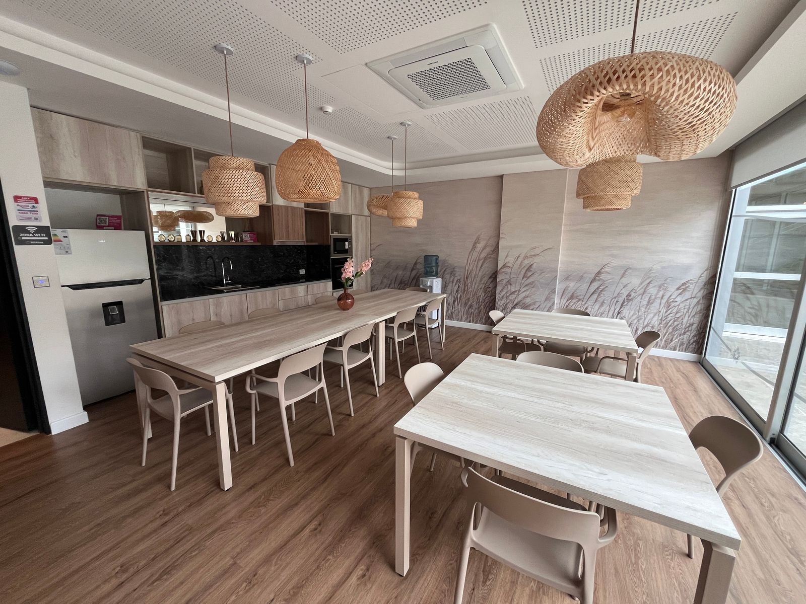Mil Aires Monoambiente a estrenar con patio y parrilla - 20