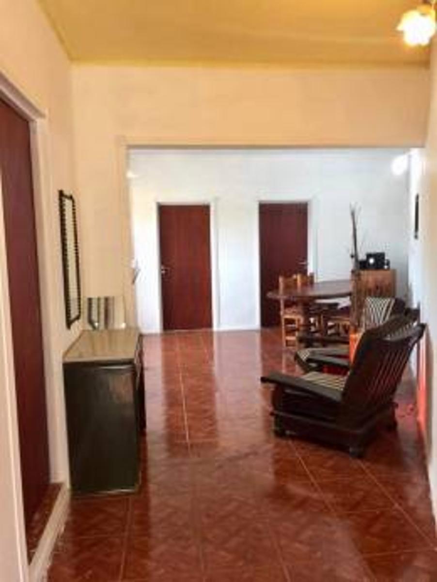 EXCELENTE TERRENO CON CONSTRUCCIÓN - 14
