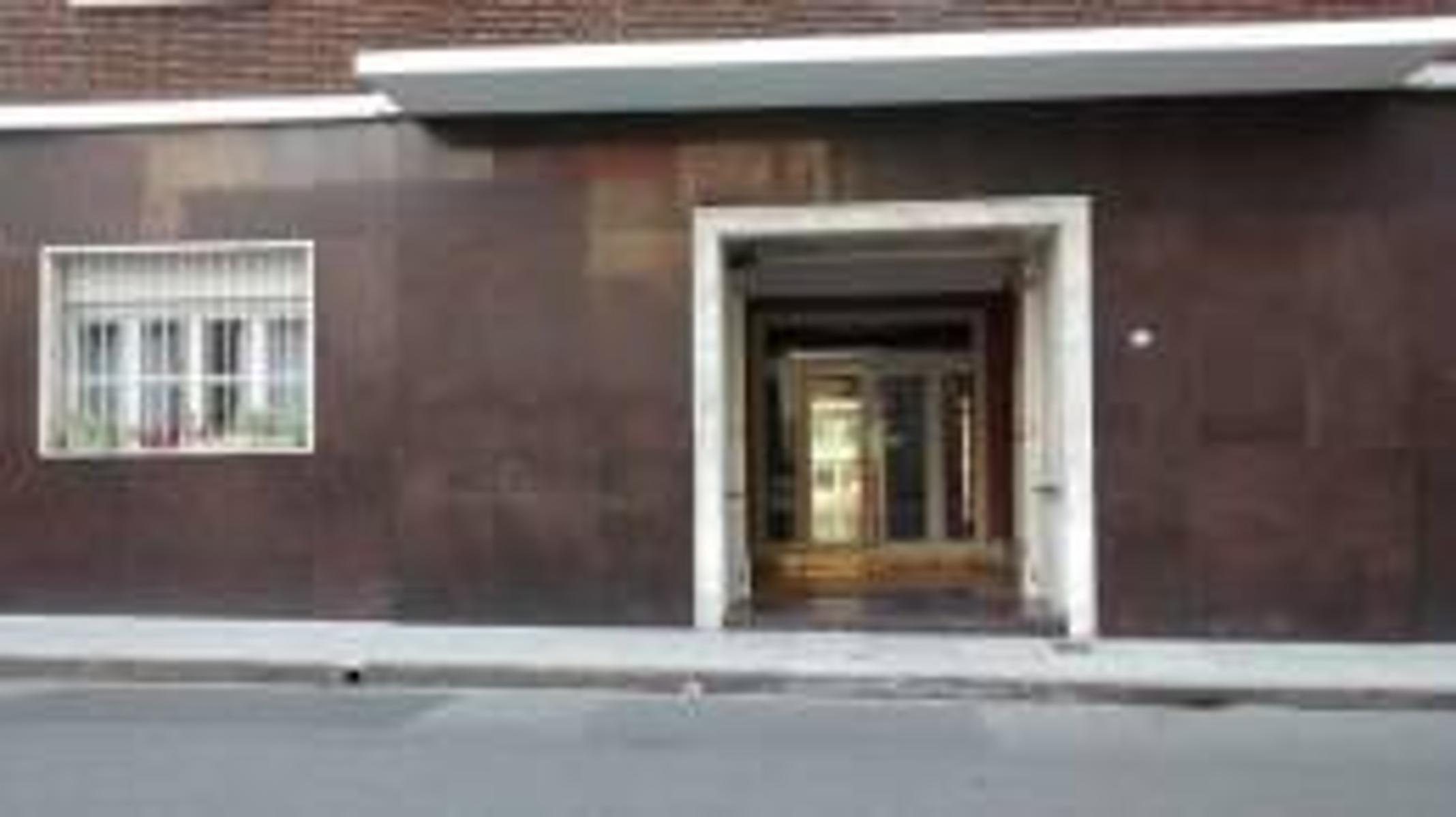 CATEGORIA DEPARTAMENTO DE 3 AMB. CON BALCON A LA CALLE