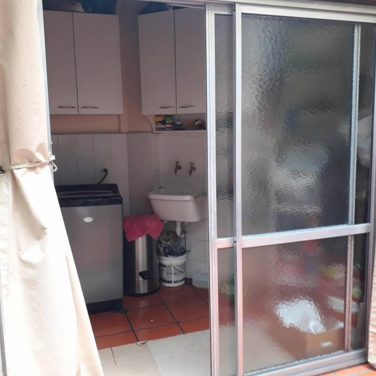 PH DE 3 AMB. Y MEDIO CON PATIO ( SUPER LUMINOSO Y A NUEVO) — foto 13
