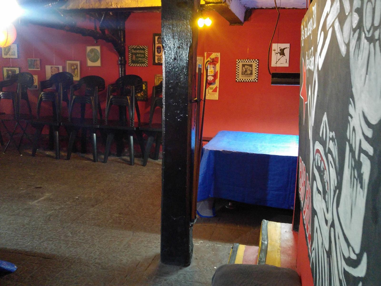 EXELENTE LOCAL COMERCIAL EN CASCO HISTORICO - 12