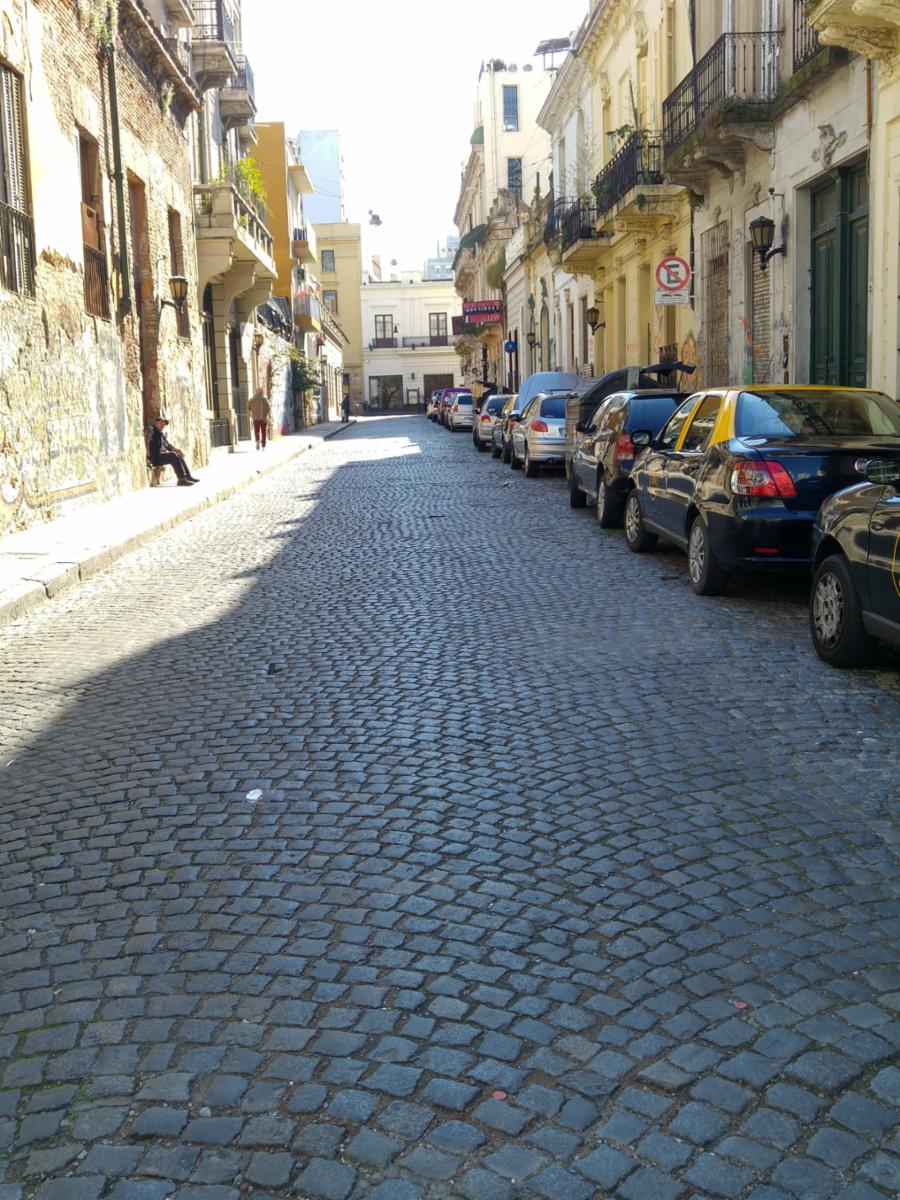 EXELENTE LOCAL COMERCIAL EN CASCO HISTORICO - 19