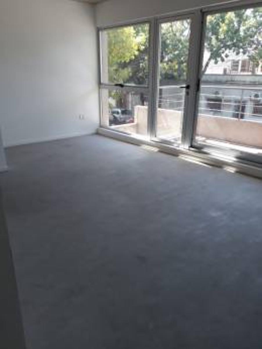 2 ambientes divisibles contrafrente piso 3 acceso terraza/parrilla — foto 2