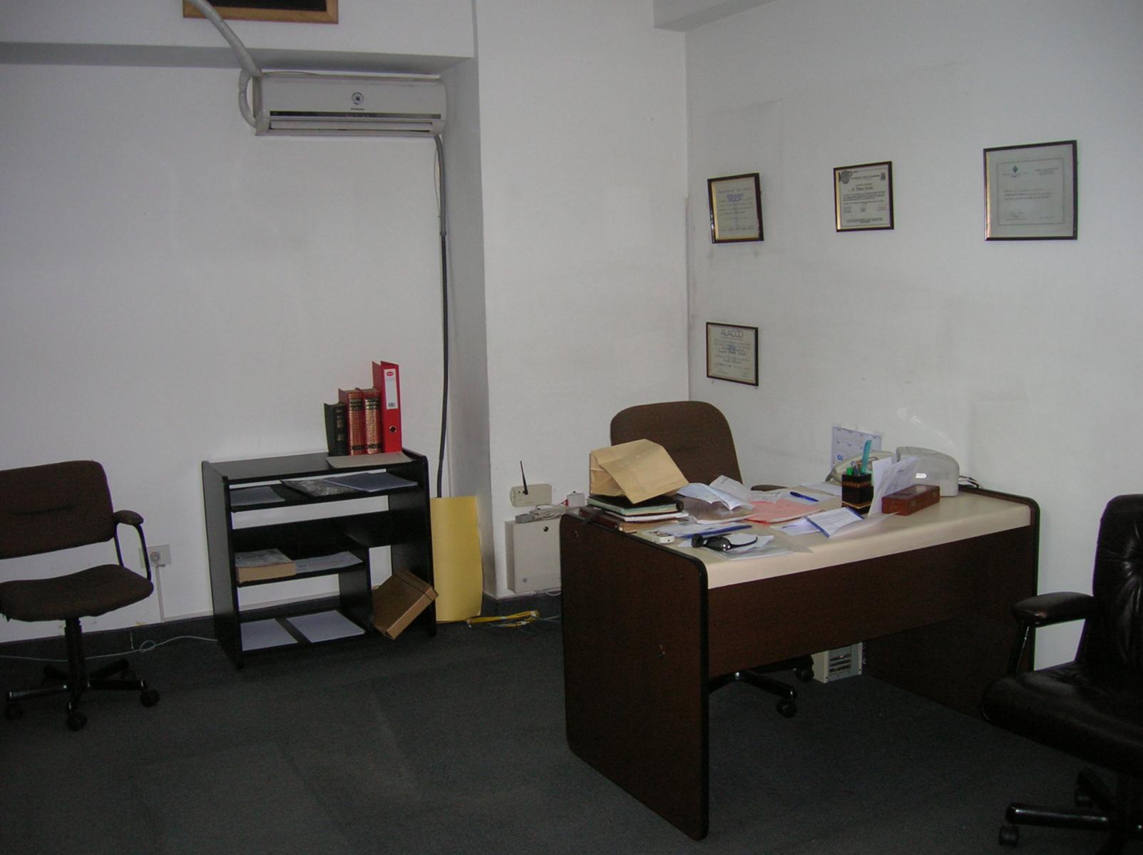 OFICINAS 95 M2 DIAGONAL JULIO A. ROCA 584 — foto 9