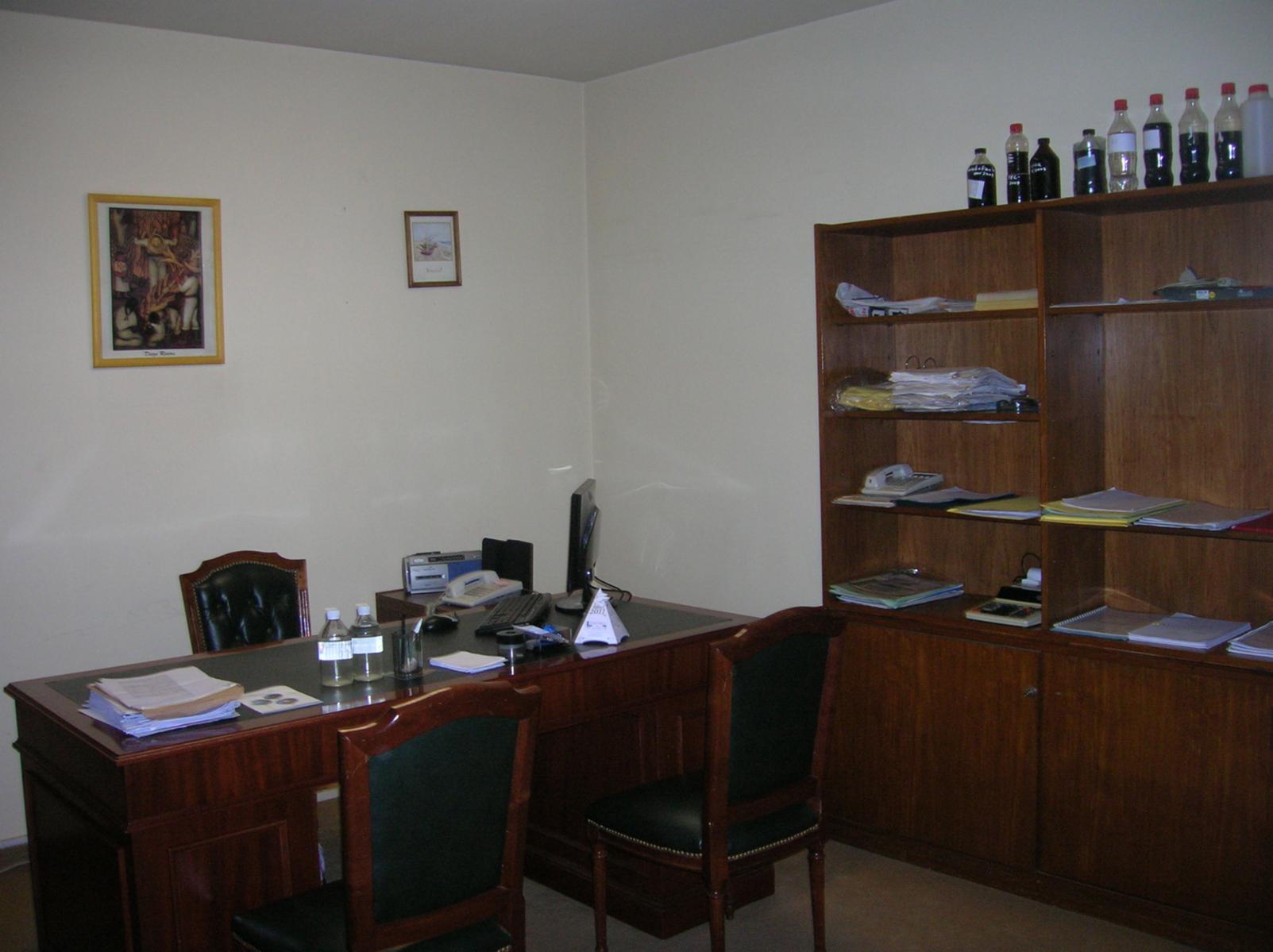 MUY BUENAS OFICINAS EN SEMIPISO DE 130 M2 SOBE AV. 9 DE JULIO - 5