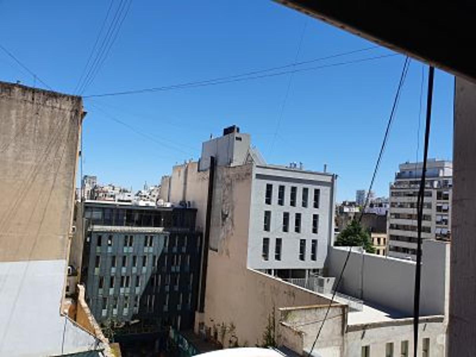 OFICINA de 30 M2 sobre AVDA. BELGRANO 634 - 8