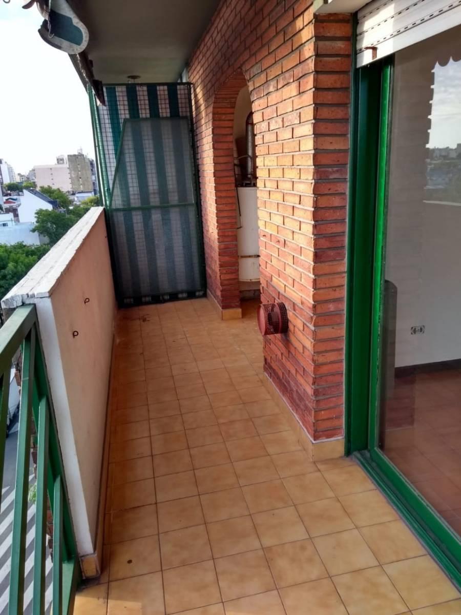 Departamento · 64m² · 3 Ambientes · 1 Cochera — foto 3