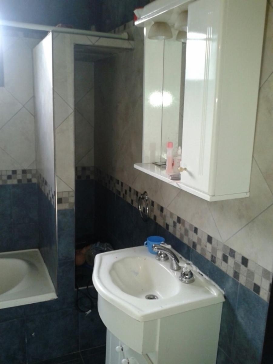 Casa Banfield este, BARILARI 2132 — foto 2