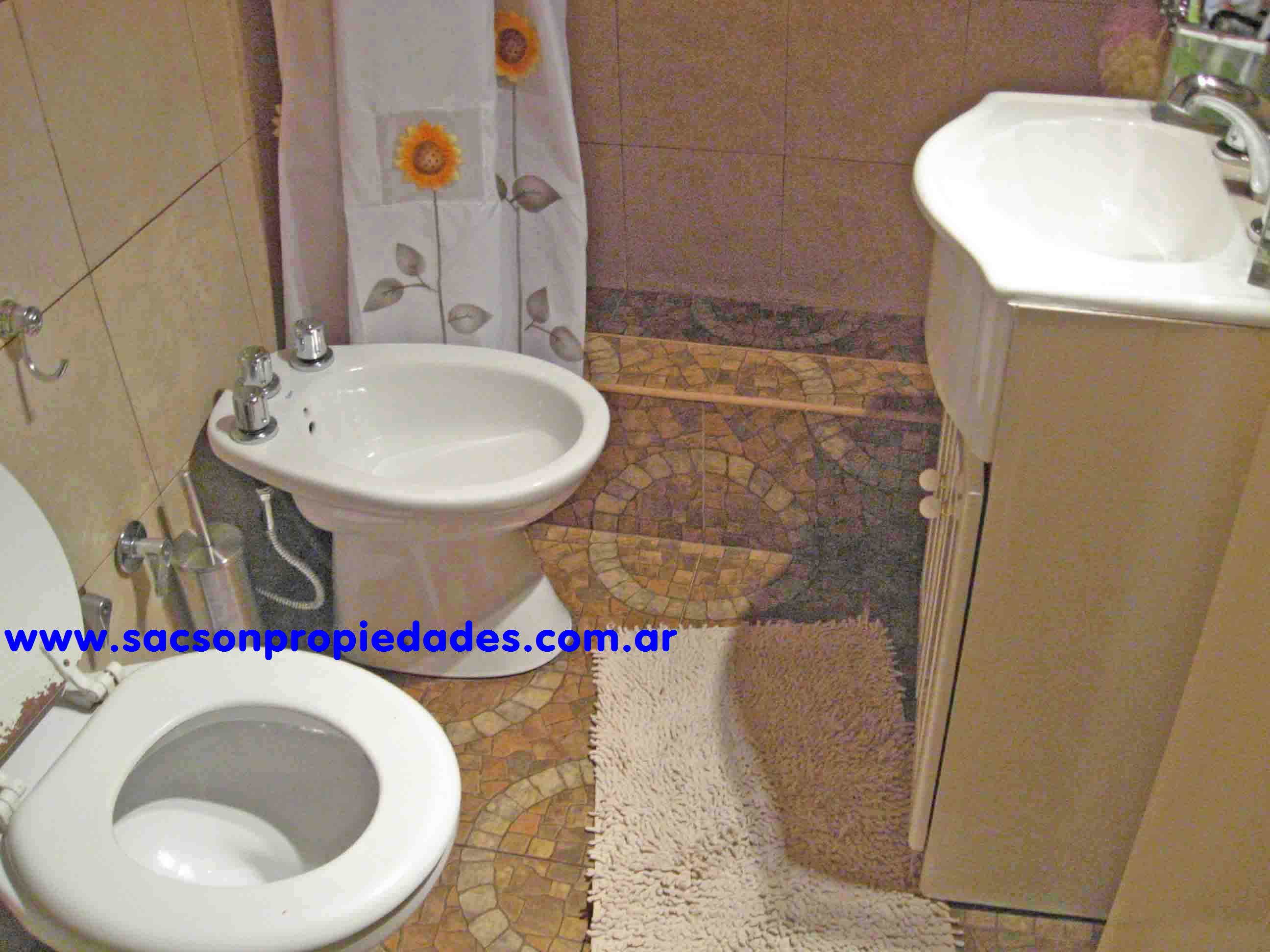 V98 Haedo Venta Departamento 3 amb.al frente A metros Av. Rivadavia — foto 8