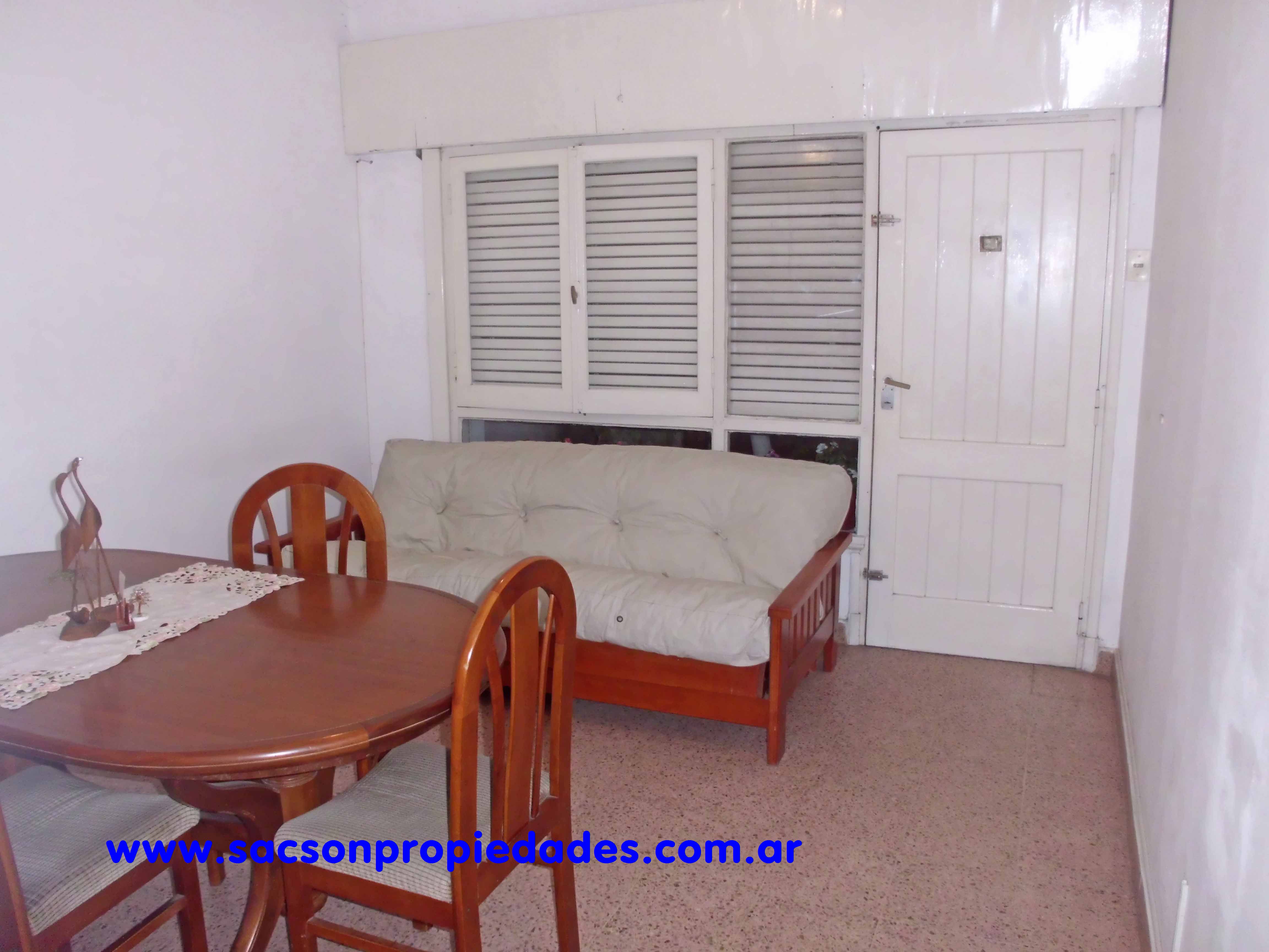 V470 Villa Luzuriaga Venta Casa 3 amb.+ local o departamento — foto 2