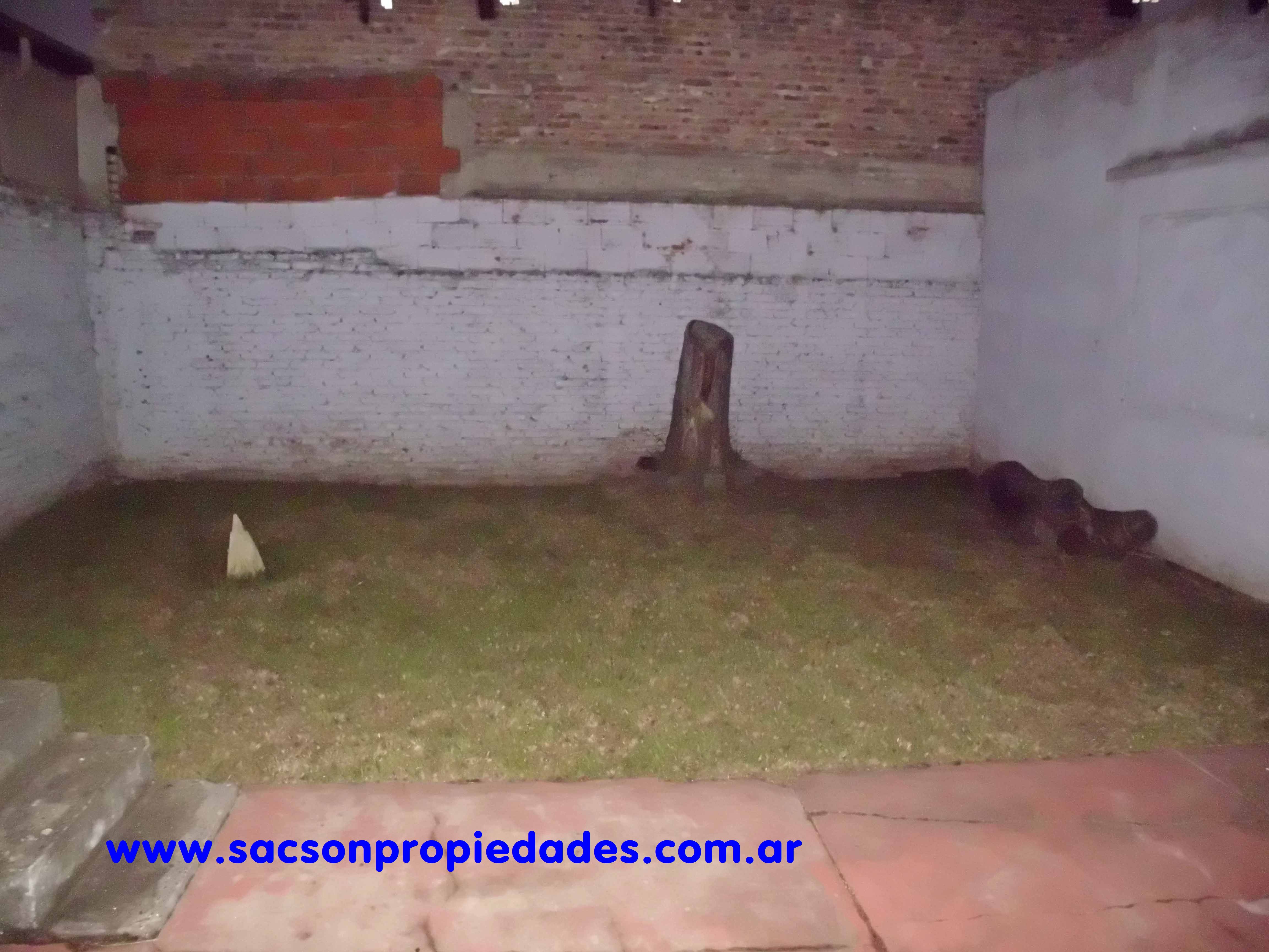 V470 Villa Luzuriaga Venta Casa 3 amb.+ local o departamento — foto 7