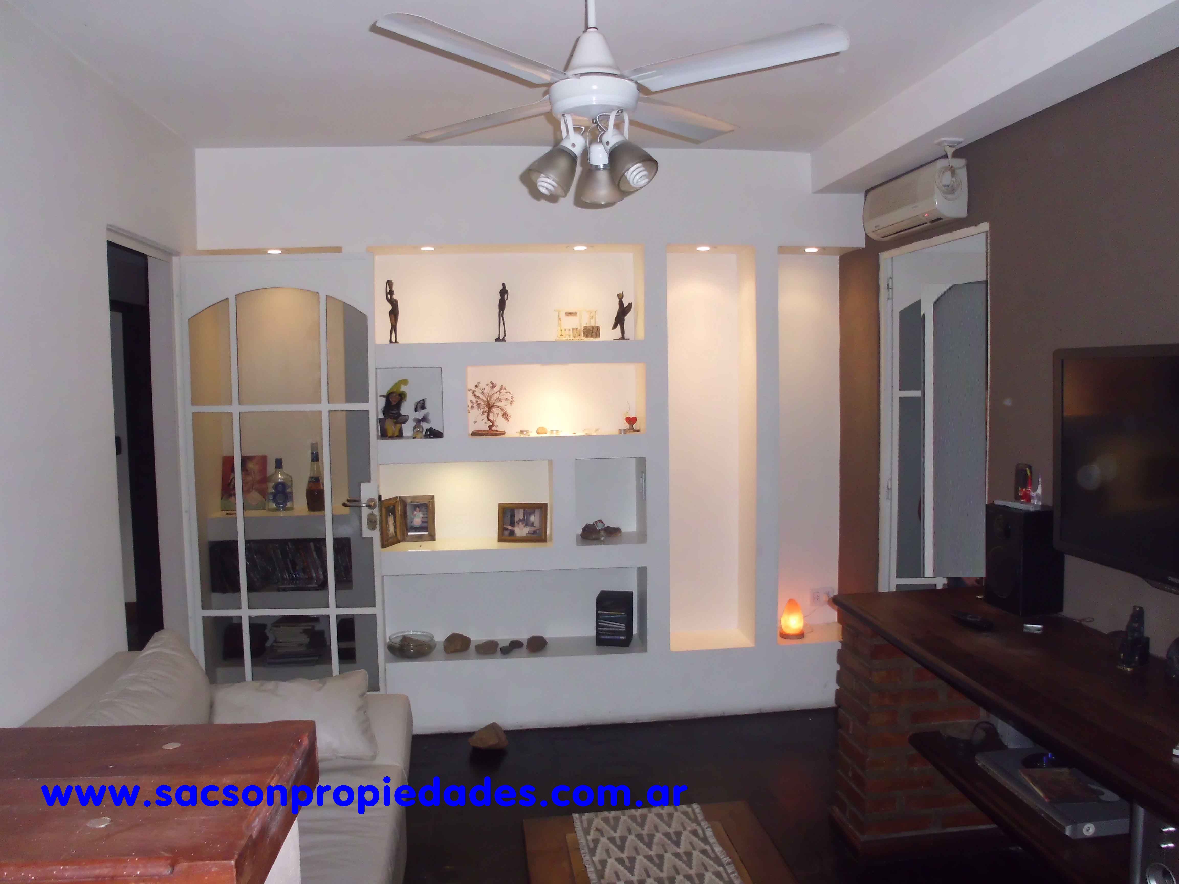 V482 Ramos Mejia Venta amplio PH 4 amb. con patio, piscina y parrilla