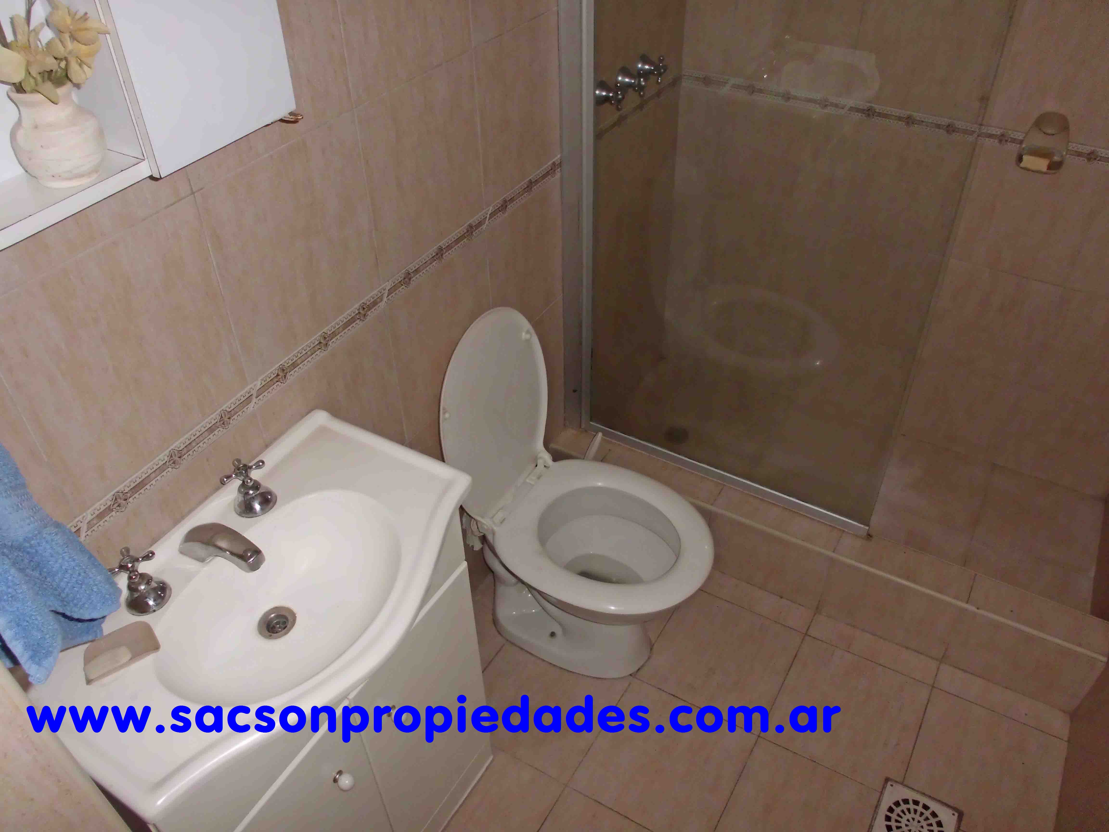V500 Ramos Mejia Venta Departamento 1 amb, con patio — foto 6
