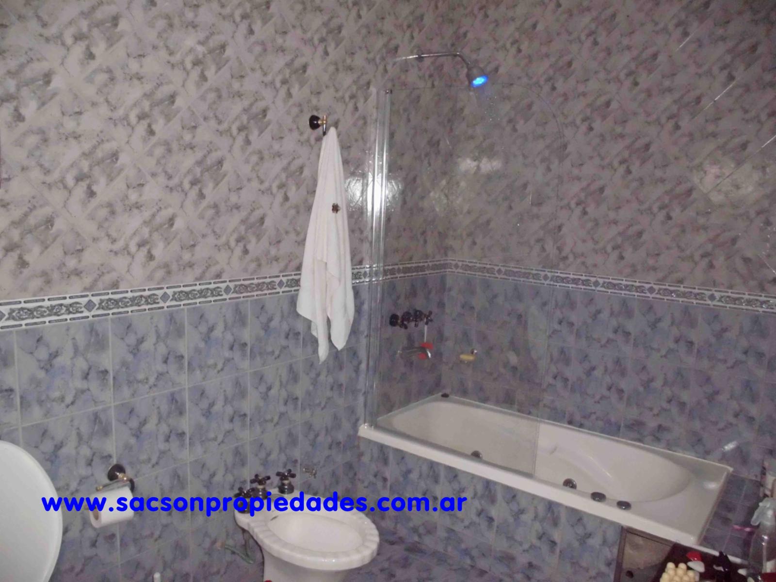 V523 Villa Sarmiento Venta Casa en PH 5 amb.con cochera, patio y piscina Impecable — foto 10