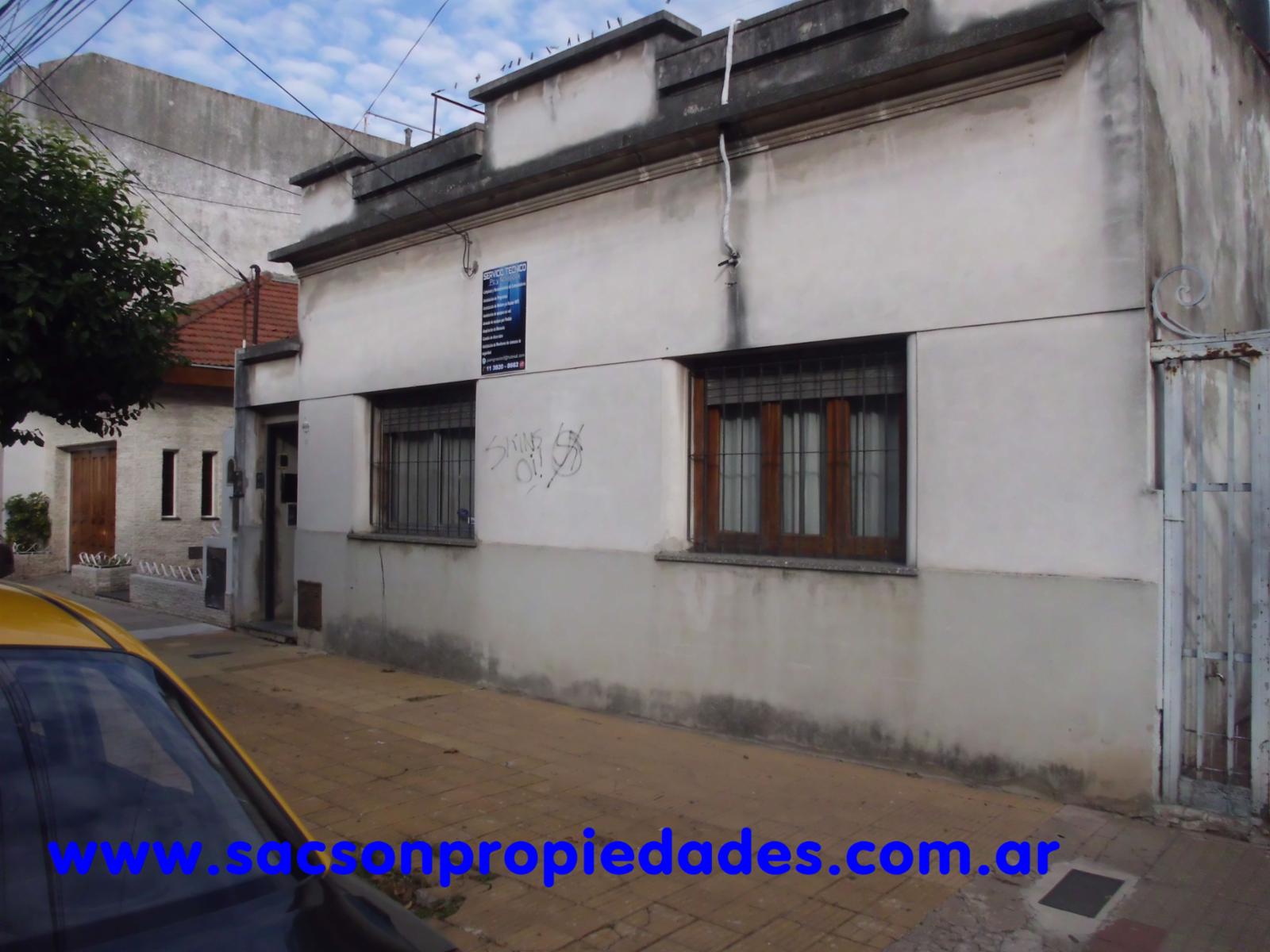 V567 Ciudadela venta Amplio lote 8.66 x 52.30 mts 4 cuadras Estacion - 1