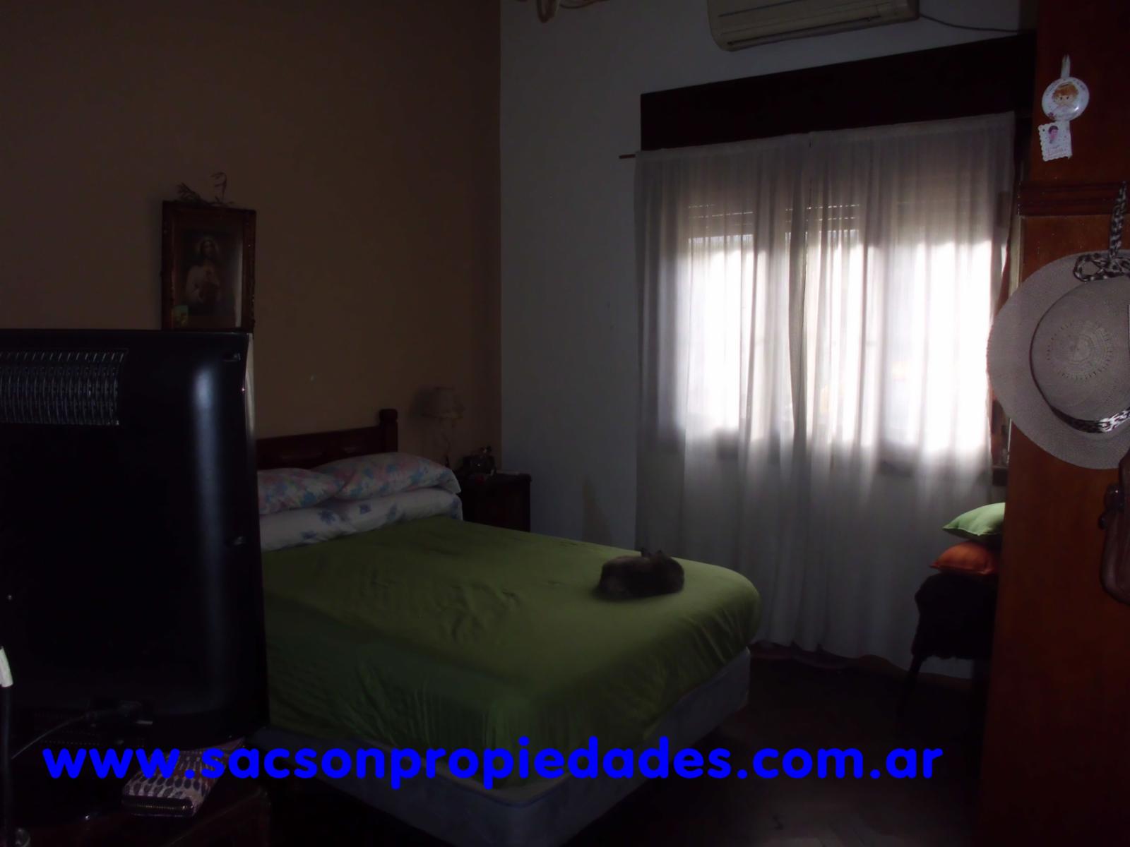 V567 Ciudadela venta Amplio lote 8.66 x 52.30 mts 4 cuadras Estacion - 3