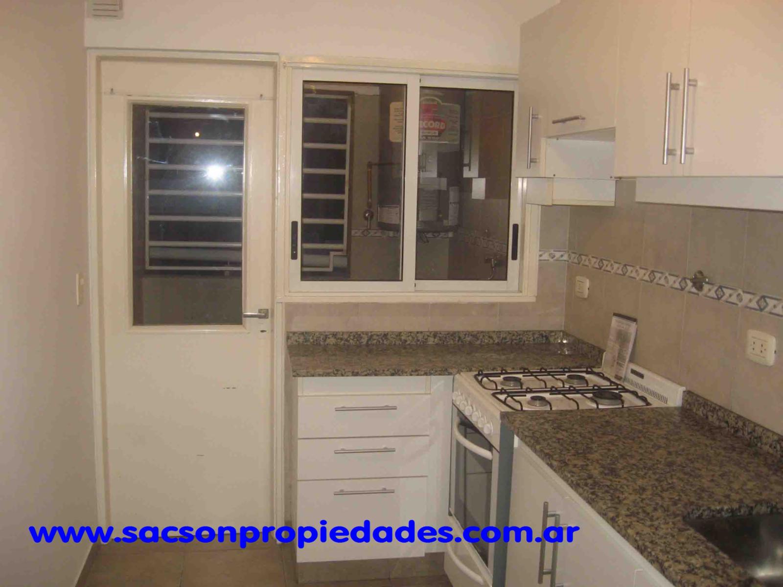 V585 Moron departamento 3 amb. con cochera oopcional. — foto 6