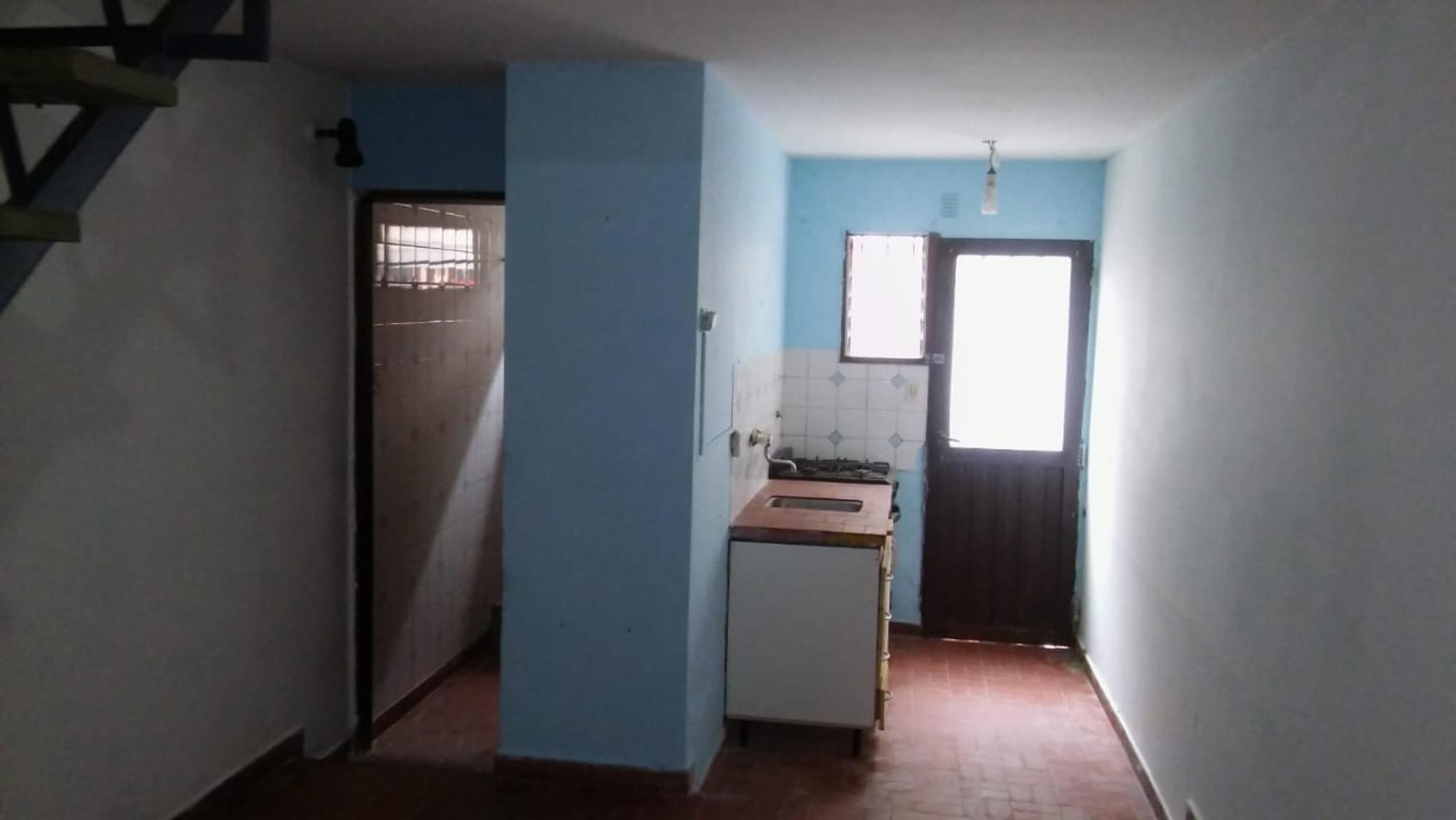 V591 Venta San Justo Duplex 2 amb. Oportunidad — foto 3
