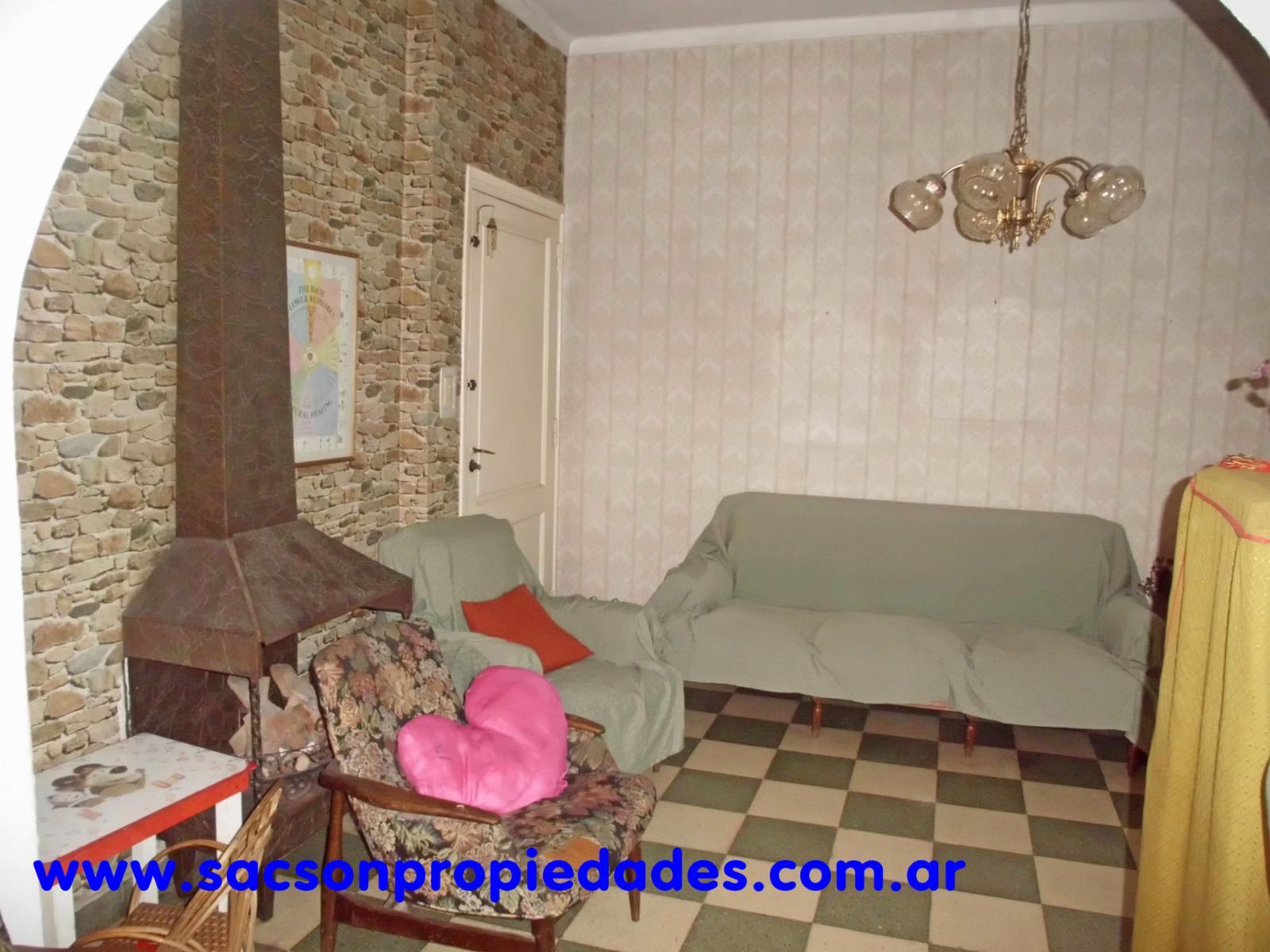 V627 Martin Coronado Venta Casa + locales A una cuadra Estacion — foto 2