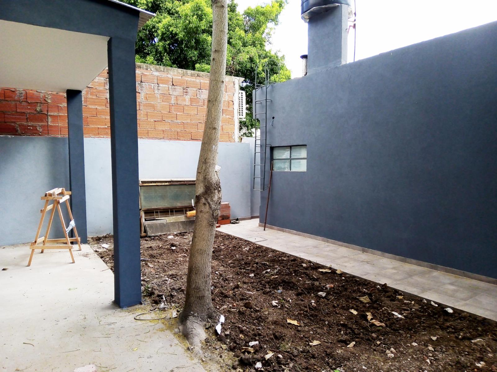 V665 Moron Oportunidad Casa en PH 3 amb. con Patio y Entrada de autos / Todo a nuevo — foto 6