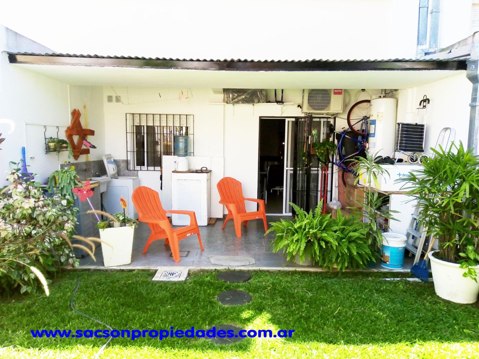 V680 Ramos Mejia departamento 2 amb. amplio con cochera. — foto 2