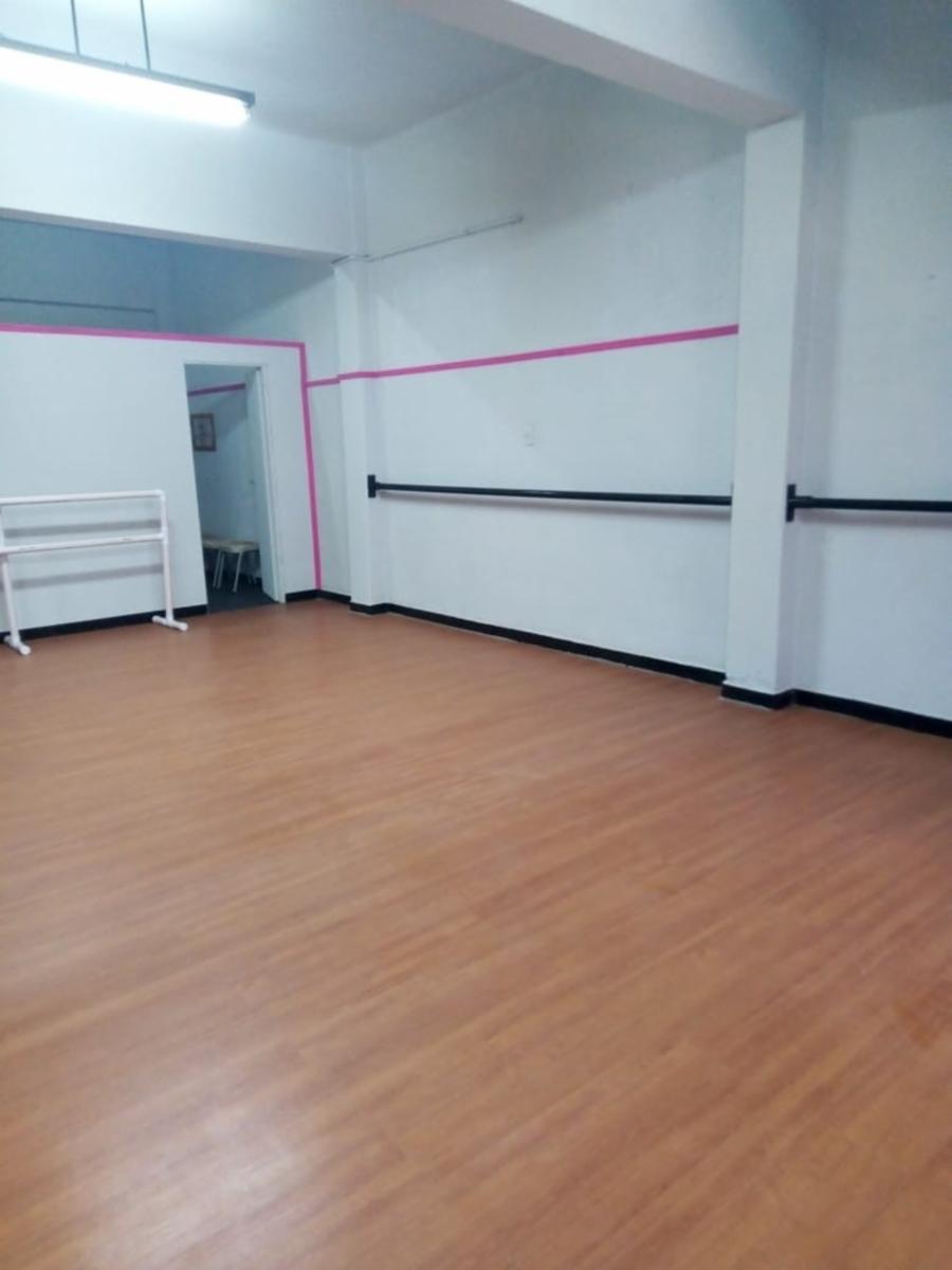 A454 Ramos Mejia Alquiler Temporario Salon Estudio Ensayos Clases — foto 7