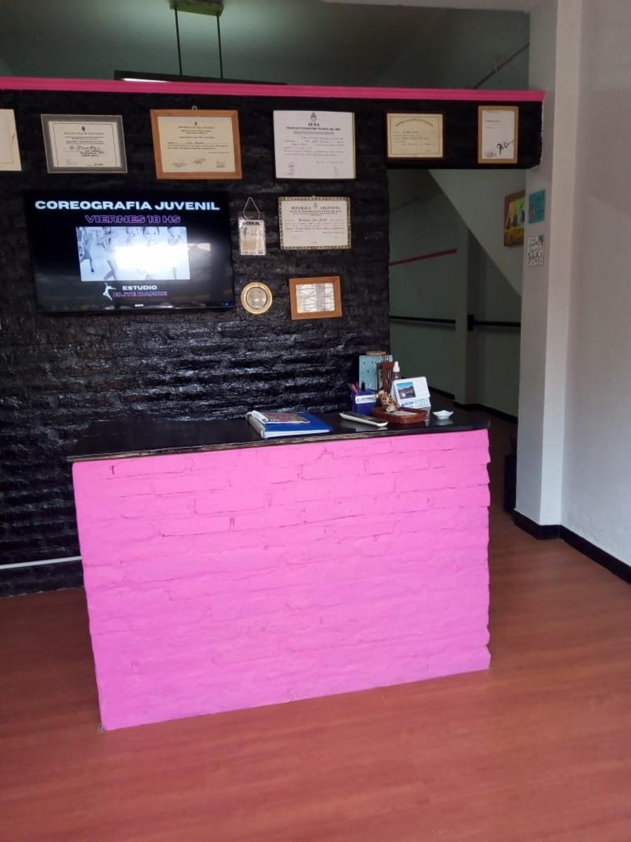 V703 Fondo de Comercio en Venta Ramos Mejia Salón / Estudio de Danzas — foto 2