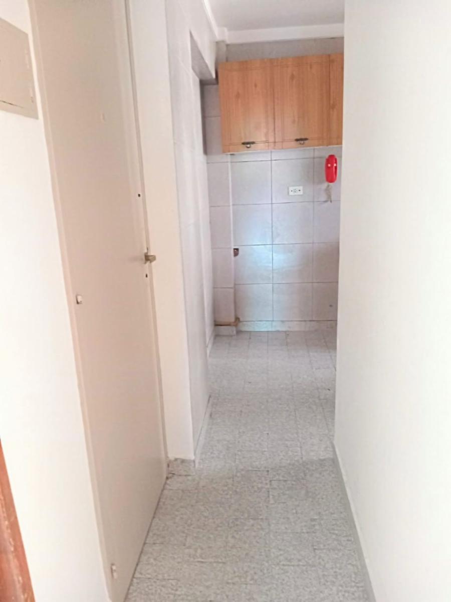 V708 Venta Ramos Mejia Departamento 4 amb con Balcón — foto 7