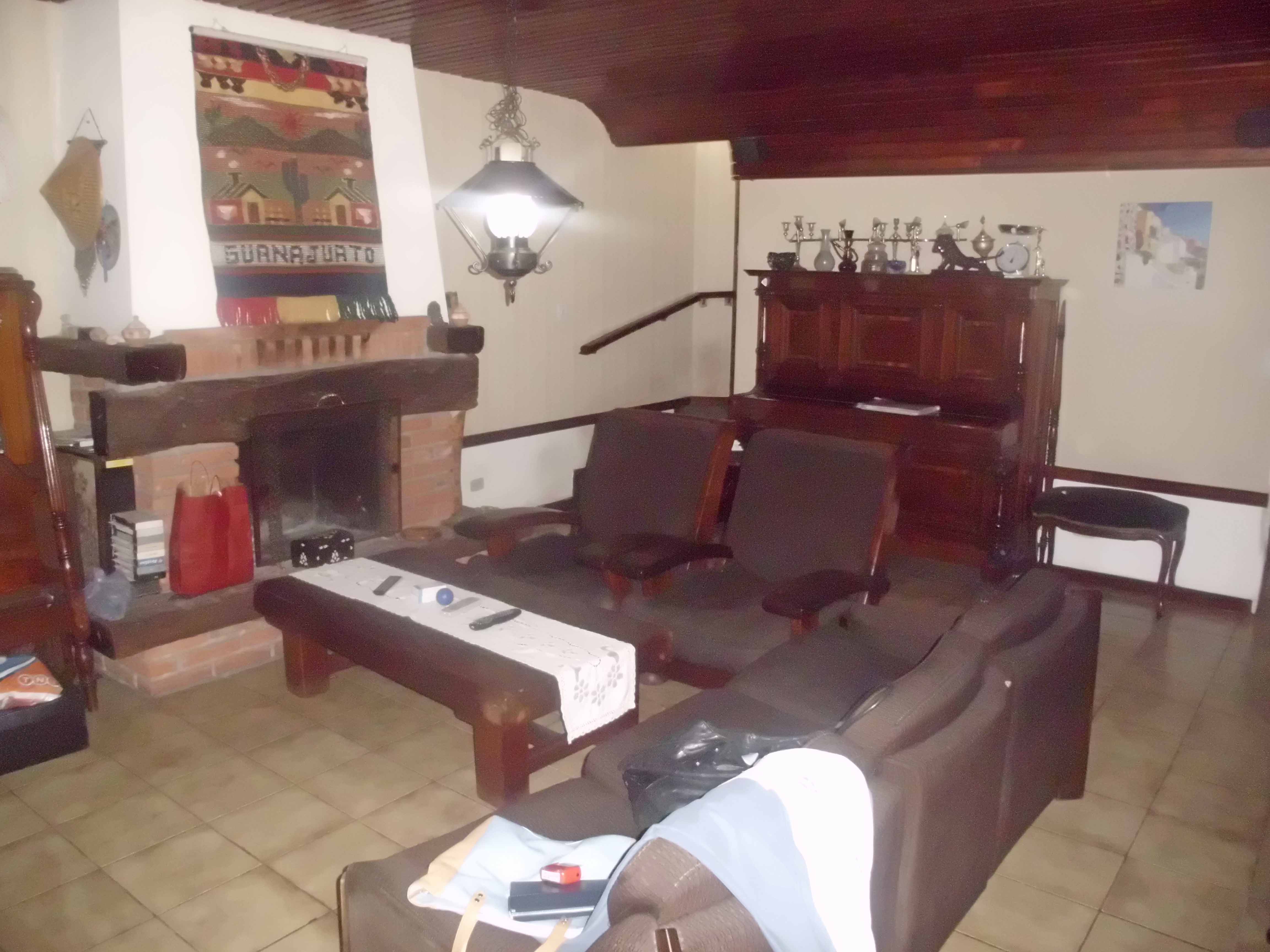 V402 Ramos Mejia Venta amplia Casa en PH 6 amb. en 2 plantas — foto 3